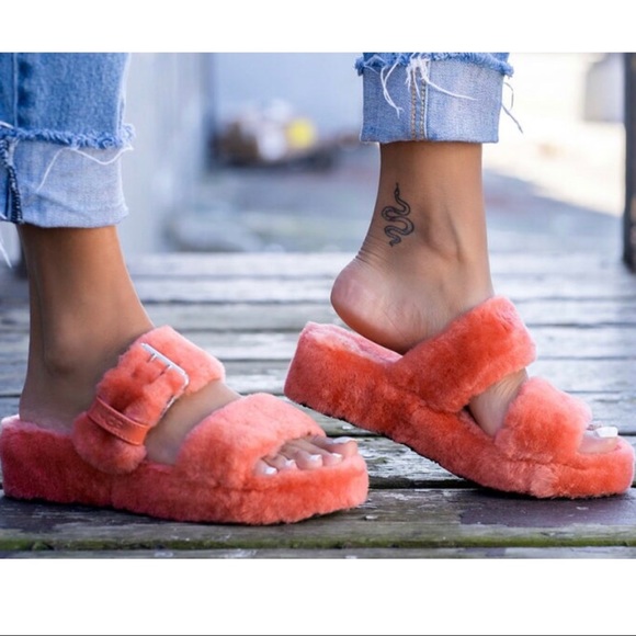 ugg fuzz yeah size 10